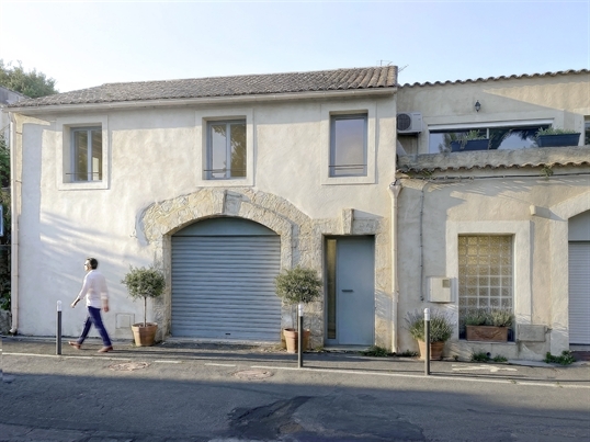 Reconstruction d'une maison, Lacoste, Hérault – RBB Architectes