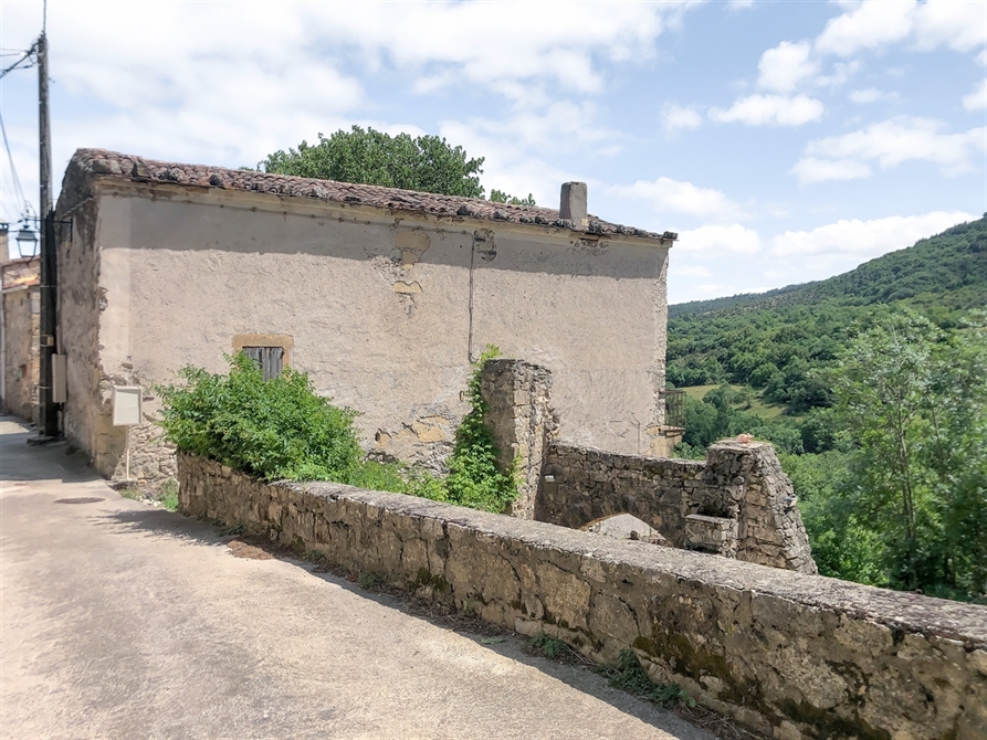 Maison de village en pierres avant travaux – Soulages (34), état existant