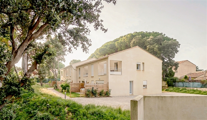 Construction de 4 maisons en bande, Seyne-sur-Mer, Var – RBB Architectes